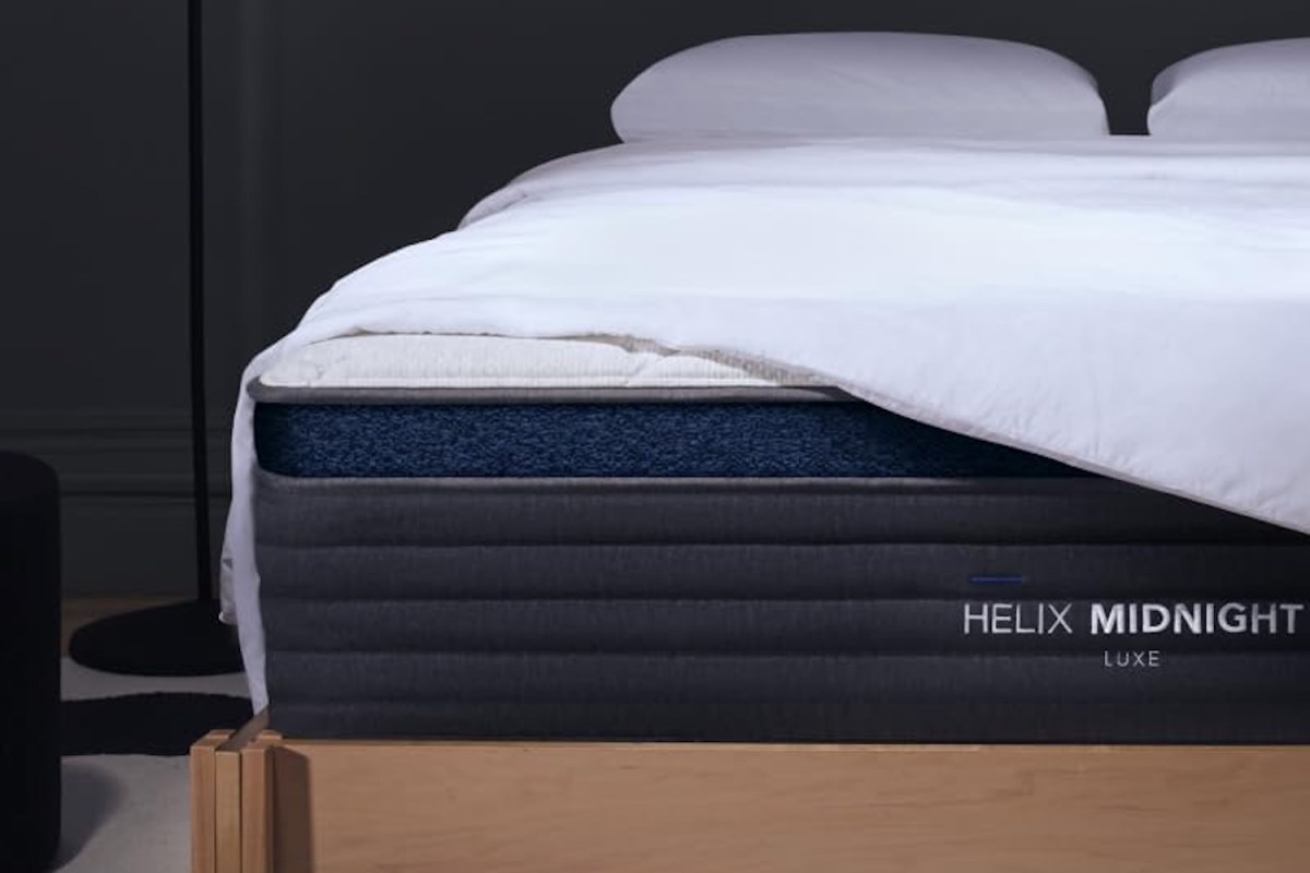 Helix Midnight Luxe Mattress